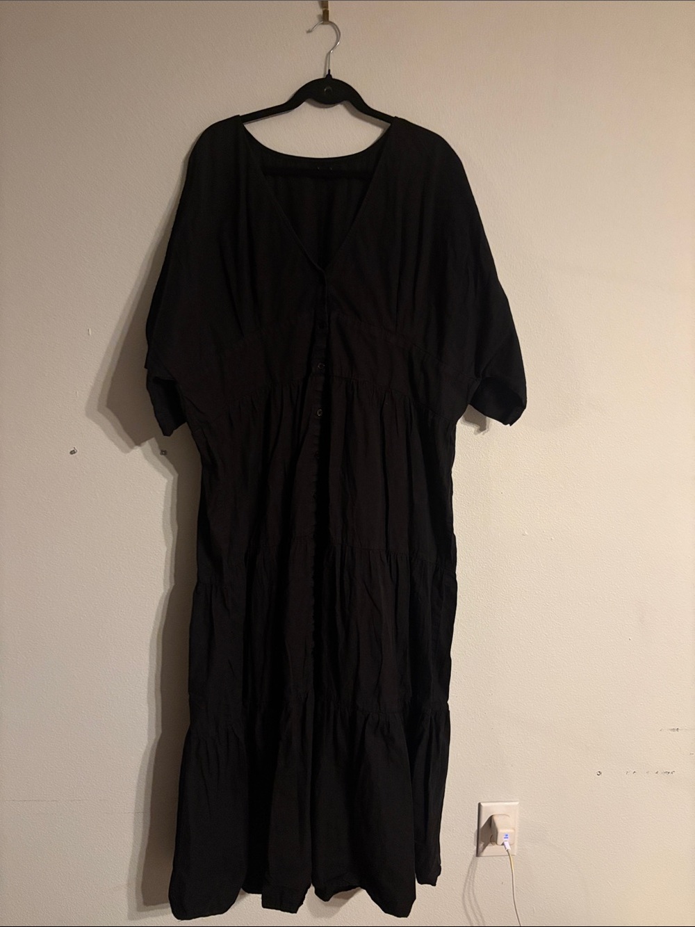 Boohoo Black V-Neck Tiered Maxi Dress